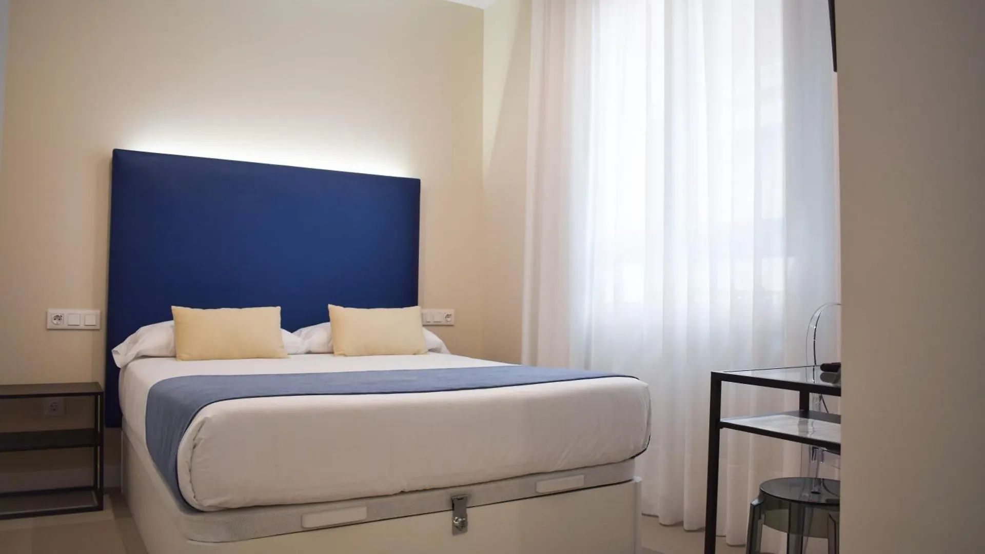 Sevilla Dostorres Guest house